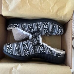 Spenco Womens Dundee Fair Isle Slippers - Black - NWT - Size 8.5M